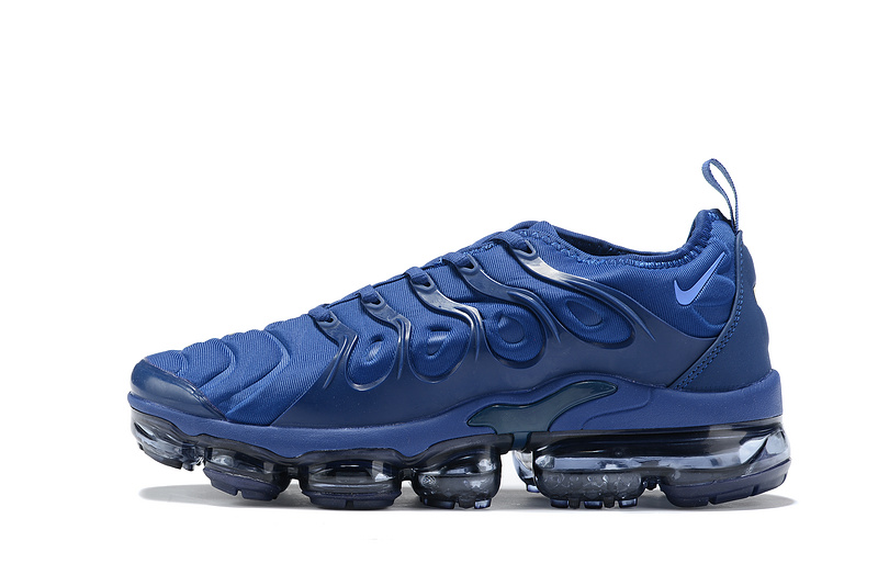 womens blue vapormax plus