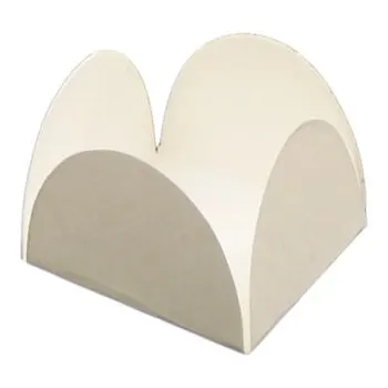 Forminha para Doce 4 Pétalas - Branca (50 uni) (normal)